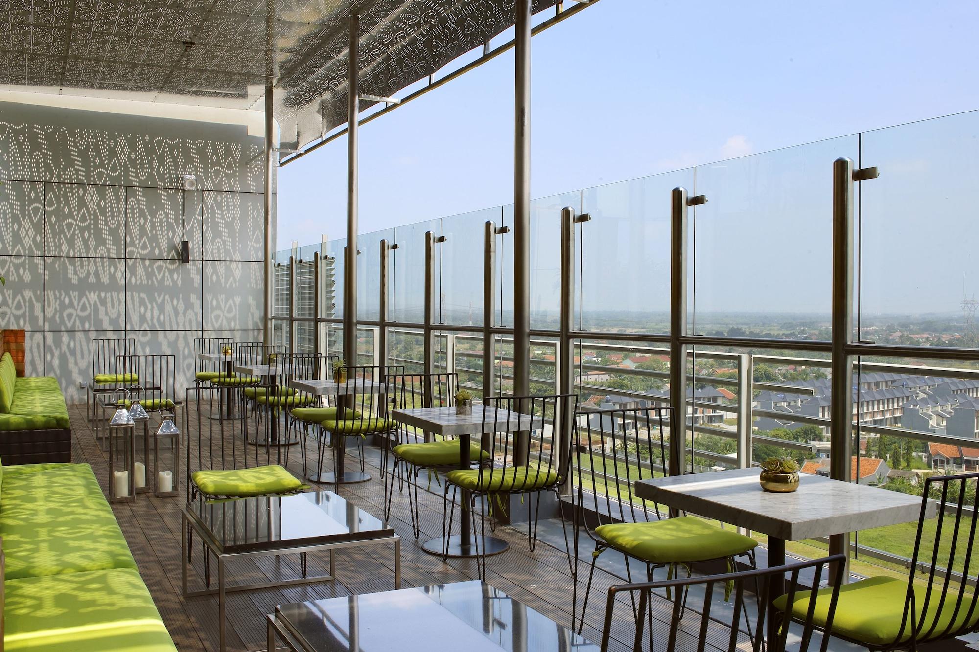 Hotel Santika Premiere Ice - Bsd City Serpong Buitenkant foto