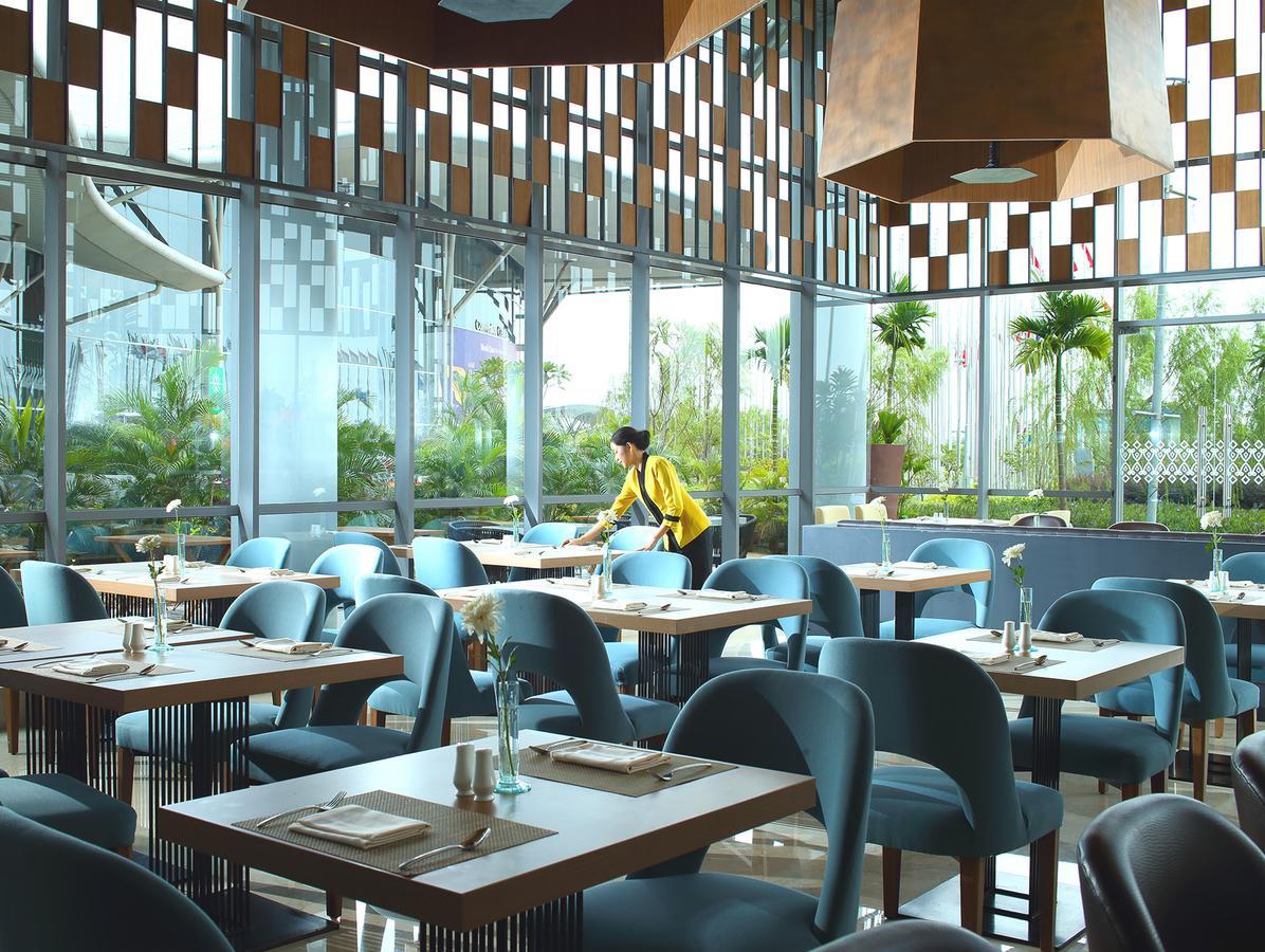 Hotel Santika Premiere Ice - Bsd City Serpong Buitenkant foto