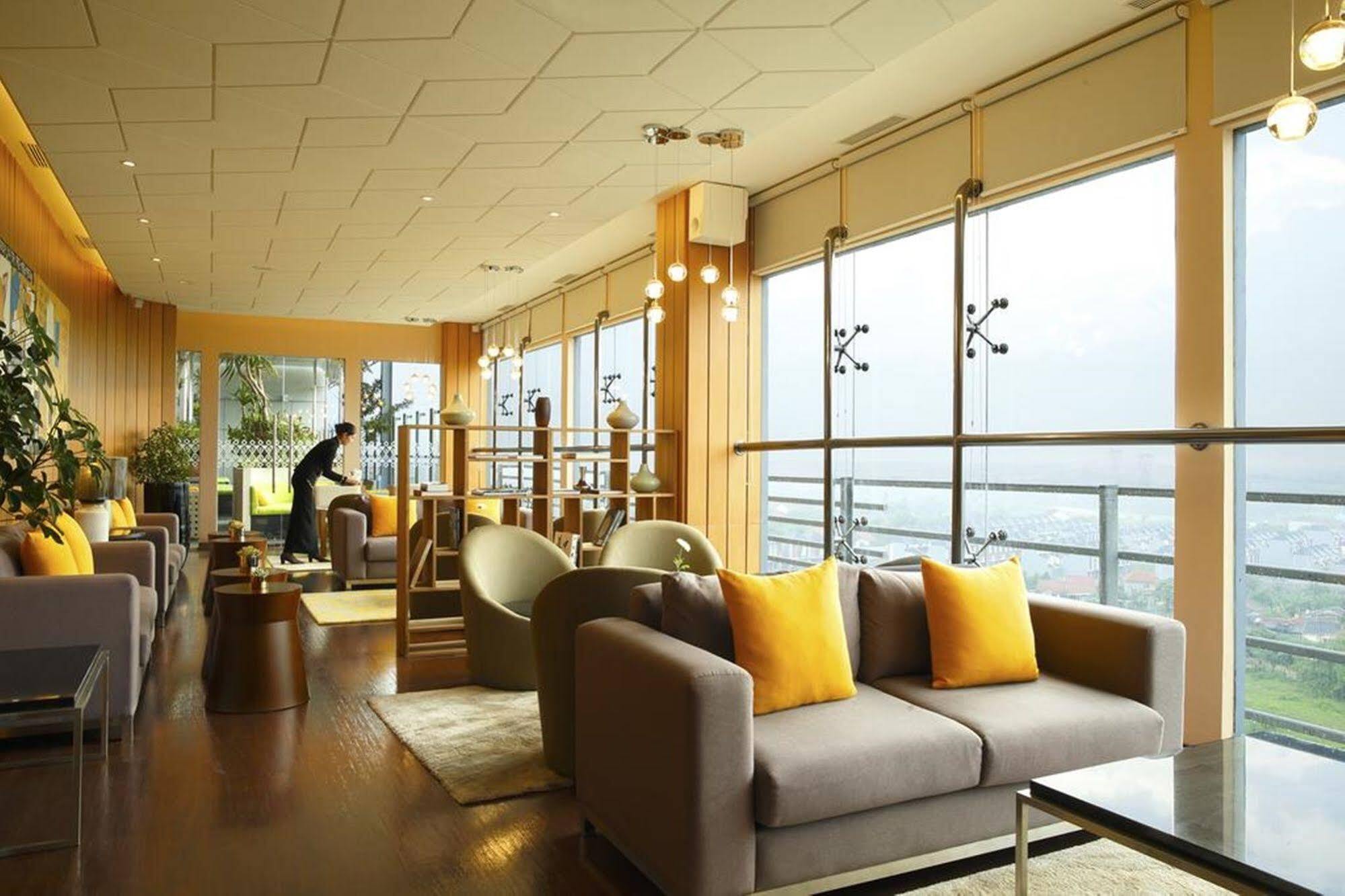Hotel Santika Premiere Ice - Bsd City Serpong Buitenkant foto